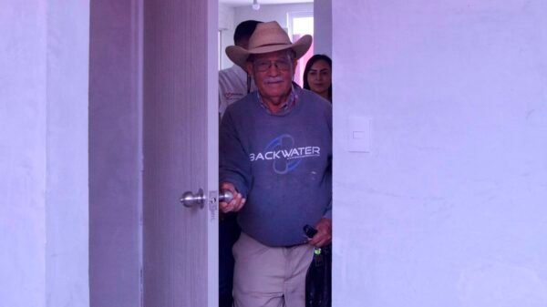 32 familias reciben llaves de sus nuevas viviendas en el fraccionamiento Las Hortalizas, Yurécuaro, Michoacán, 11 de agosto de 2026