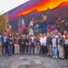 Gobernador Alfredo Ramírez Bedolla junto a la presidenta municipal Grecia Quiroz y representantes del sector productivo en reunión en Uruapan, Michoacán