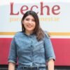 Logotipo de Leche para el Bienestar junto a la imagen de un Centro LIBRE en Michoacán, con mujeres y niños en entorno comunitario