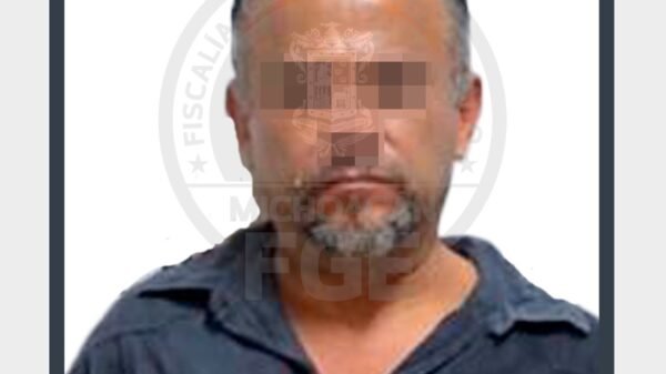 Fiscalía General de Michoacán realizando operativo de cateo en inmueble de Morelia, con agentes de la PDI y Policía Morelia