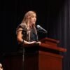 Diputada Grecia Aguilar Mercado hablando ante jóvenes en un evento del Parlamento Juvenil en Morelia, Michoacán