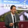 Firma oficial del fideicomiso del Parque Industrial Bajío en Morelia, con presencia de autoridades de la Sedeco y documentos legales
