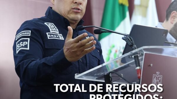 Logotipo de la Guardia Civil de Michoacán junto a elementos visuales de protección digital: escudo, teléfono con advertencia de llamada sospechosa y monedero bloqueado