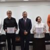 Evento formativo de la Fiscalía General de Michoacán en Morelia: panelistas y servidoras públicas en sesión presencial y virtual sobre humanismo y justicia