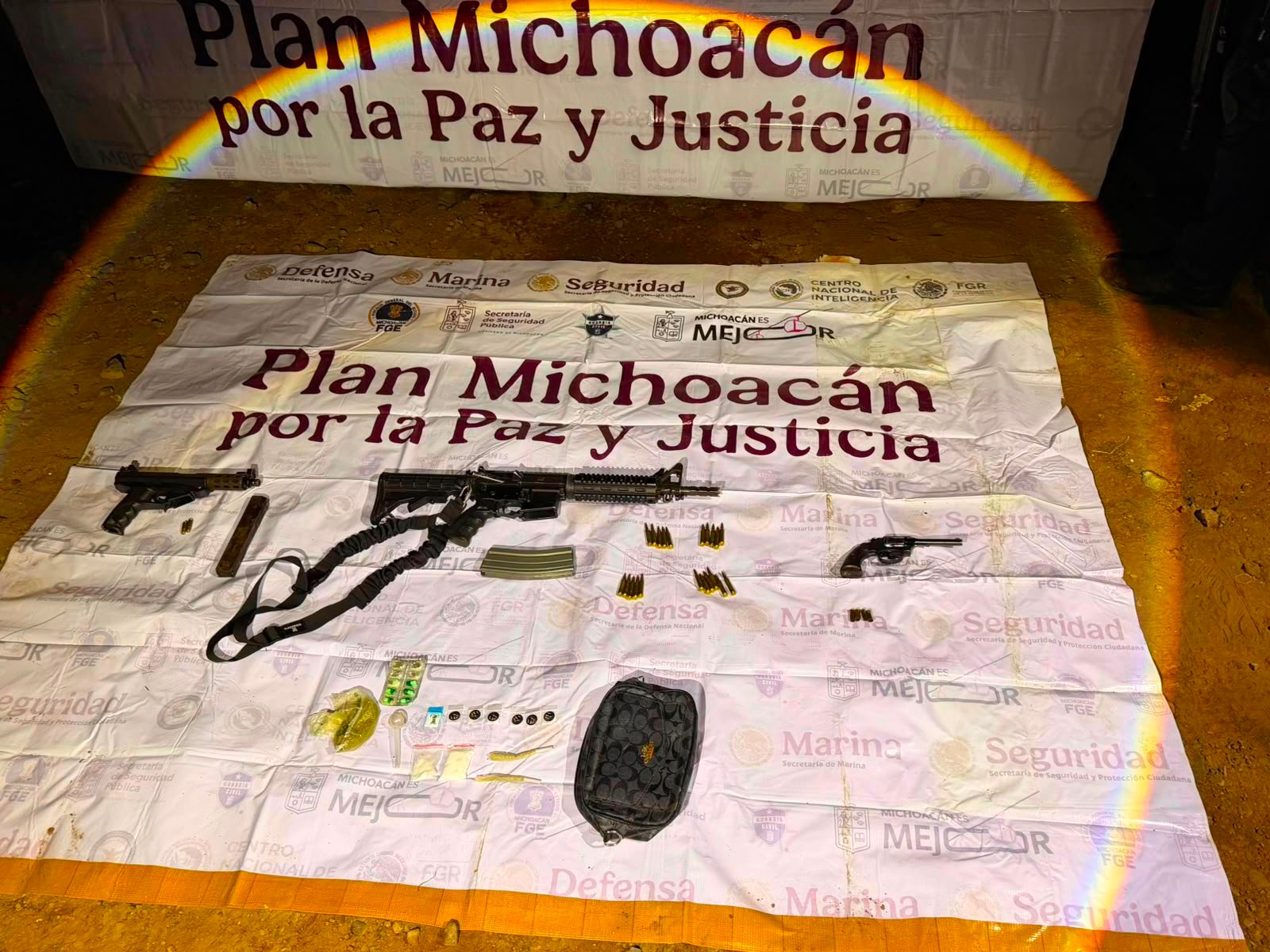 Agentes de la Guardia Civil en operativo en zona rural de Tacámbaro tras repeler agresión armada en El Pedregoso