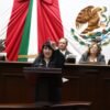 Diputada Ana Vanessa Caratachea Sánchez hablando en tribuna del Congreso de Michoacán sobre representación migrante