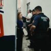 Funcionarios de la FGE Michoacán realizando una inspección en una sede regional, acompañados por representantes de la CEDH y autoridades municipales