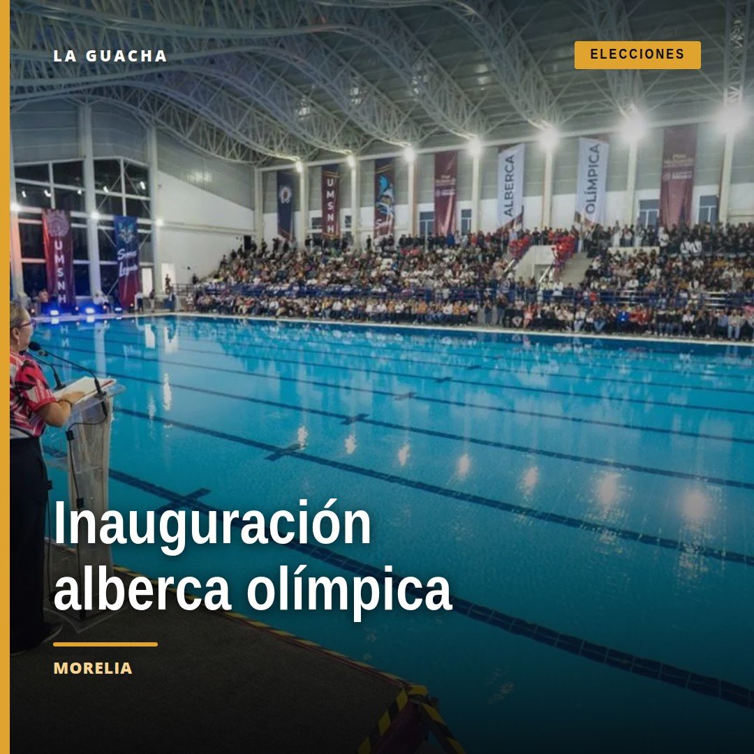 Alberca olímpica nicolaita en funcionamiento durante su inauguración en Morelia, con nadadores, banderas de la UMSNH y