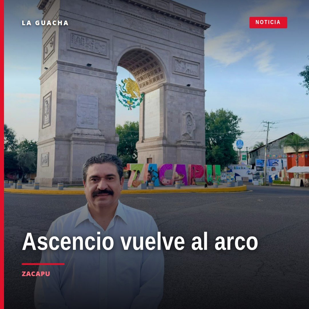 Antonio Ascencio posa orgulloso frente al arco del triunfo zacapu en Zacapu, Michoacán, el 19 de septiembre de 2026