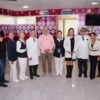 Apoyo familias cuidadoras: autoridades michoacanas entregando apoyos económicos a madres y familiares de niñas y niños con