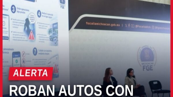 Imagen ilustrativa de un vehículo y una transacción bancaria falsa, simbolizando el robo de vehículo michoacán