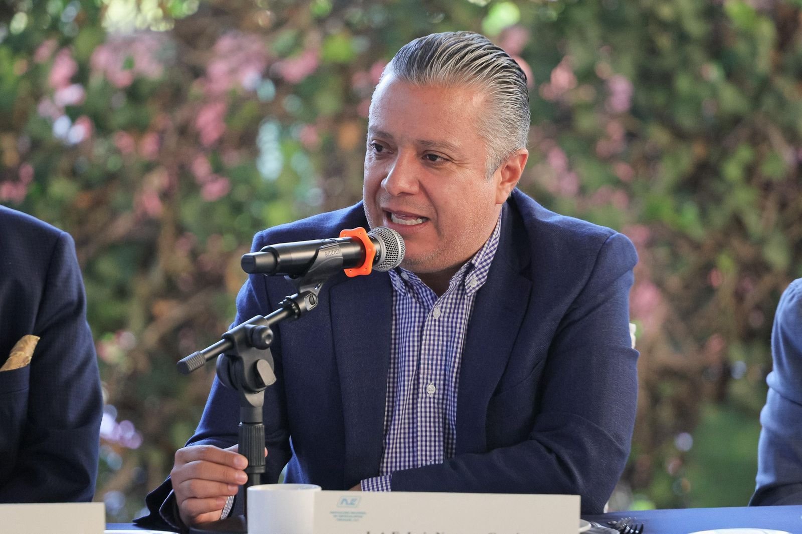 Pantalla de smartphone mostrando la App Michoacán con la interfaz de descarga de la tarjeta de circulación digital