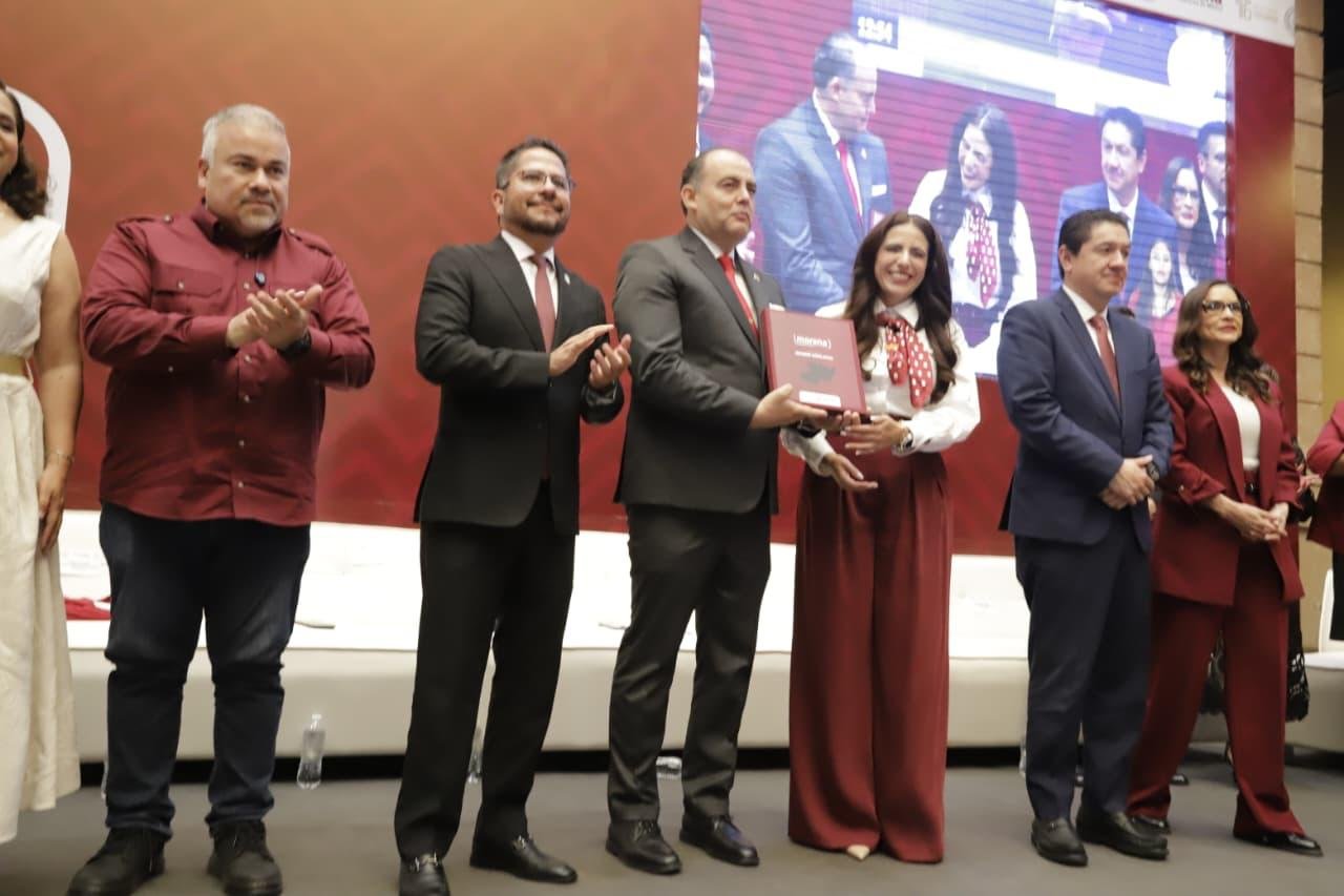 Evento formal en el Congreso del Estado de Michoacán con diputadas y diputados de MORENA presentando el Segundo Informe Legislativo ante autoridades del Poder Judicial y Ejecutivo.