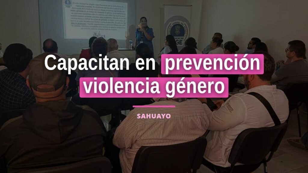 Grupo de 62 trabajadores del ISSSTE participando en taller de prevención violencia género impartido por la Fiscalía General