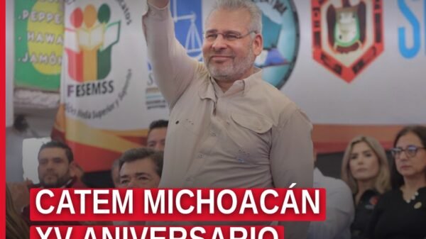 Catem Michoacán XV aniversario: gobernador Bedolla junto a dirigentes sindicales en evento en Morelia, 19 de septiembre de