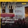 Fachada de un Centro LIBRE en Michoacán con logotipo visible, mujeres y personal atendiendo en un espacio comunitario