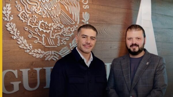 Fotografía oficial de Raúl Zepeda Villaseñor y Omar García Harfuch durante su reunión sobre coordinación seguridad michoacán