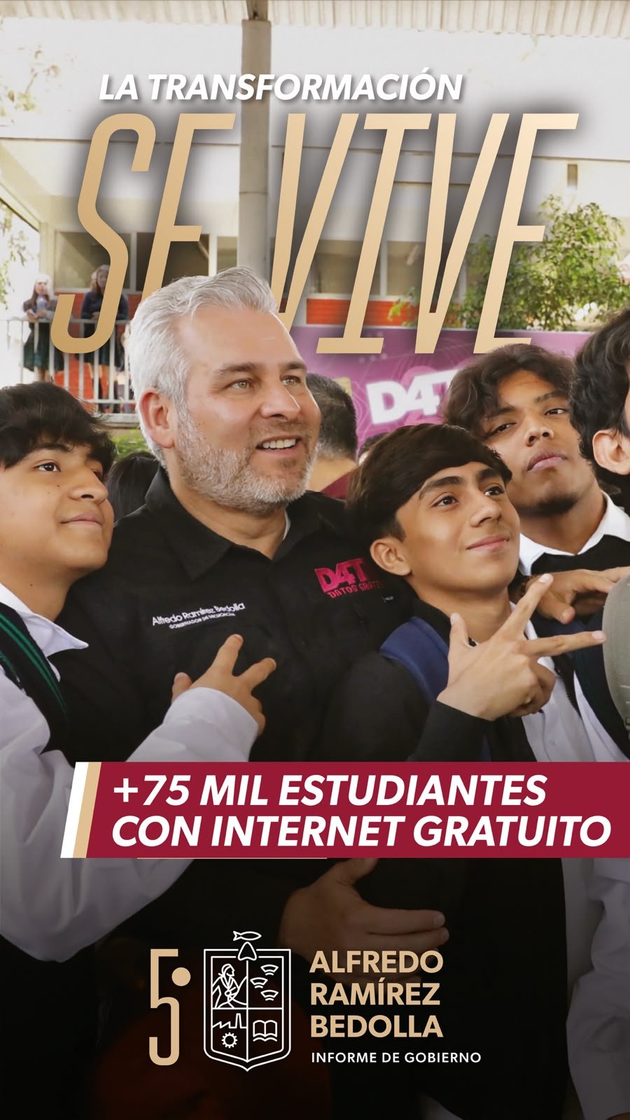 Educación Michoacán transforma: imagen simbólica de aulas modernizadas, estudiantes conectados y docentes en Michoacán