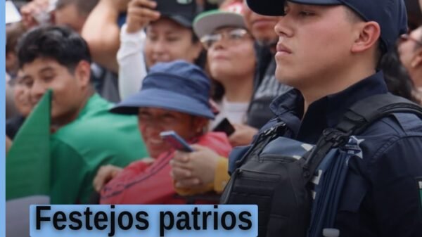 Festejos patrios Michoacán: desfile cívico con participación familiar y presencia visible de la Guardia Civil en Morelia, 15