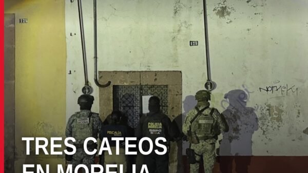 Fiscalía Michoacán cateos en Morelia: agentes ejecutan órdenes de registro en tres inmuebles de colonia Centro, Villas del