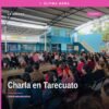 Fiscalía Michoacán charla en Tarecuato: personal del CJIM Zamora hablando ante madres de familia y docentes en la Escuela