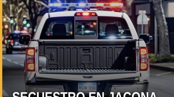 Fiscalía Michoacán secuestro: representación simbólica de una vivienda en la colonia Nueva España, Jacona, con presencia de