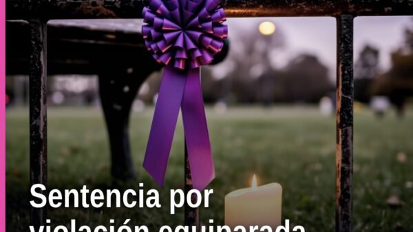 Ilustración simbólica de balanza de justicia y sello de la Fiscalía Michoacán, con fondo en tonos azul y gris; fiscalía