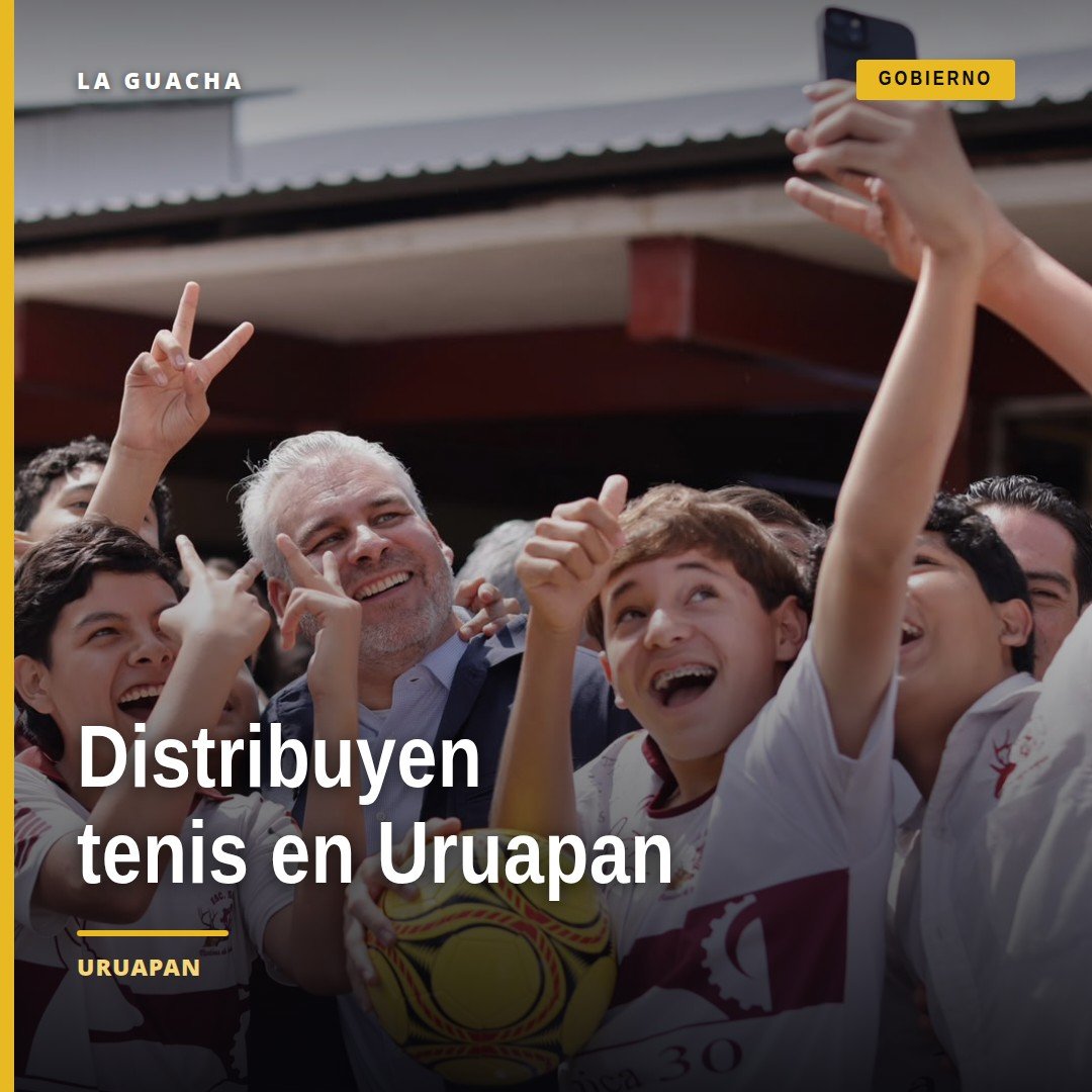 Gobernador Alfredo Ramírez Bedolla entrega pares de tenis a estudiantes de la Secundaria Técnica 30 en Uruapan, como parte