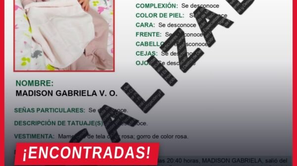 Imagen simbólica de una madre abrazando a su recién nacido, con fondo sutil de los escudos de la FGE y Michoacán: localizan