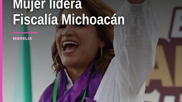 Diputada Fabiola Alanís hablando frente al Congreso del Estado en Morelia, Michoacán, sobre la designación de una mujer para