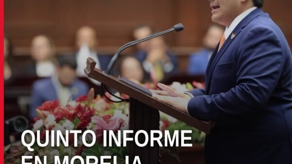 Sala del Congreso del Estado de Michoacán en Morelia durante la Sesión Solemne de recepción del quinto informe de gobierno