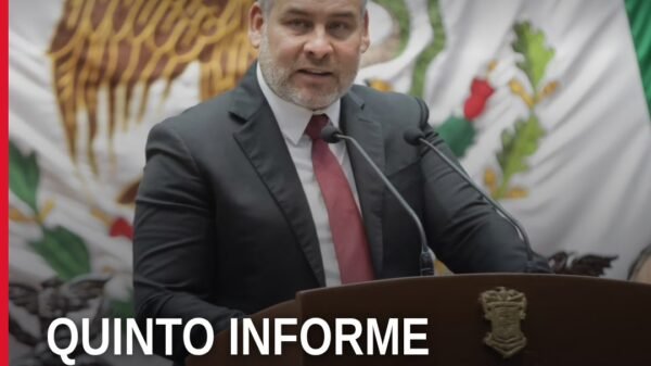 Quinto informe de gobierno: el gobernador Alfredo Ramírez Bedolla hablando ante el pleno del Congreso del Estado de