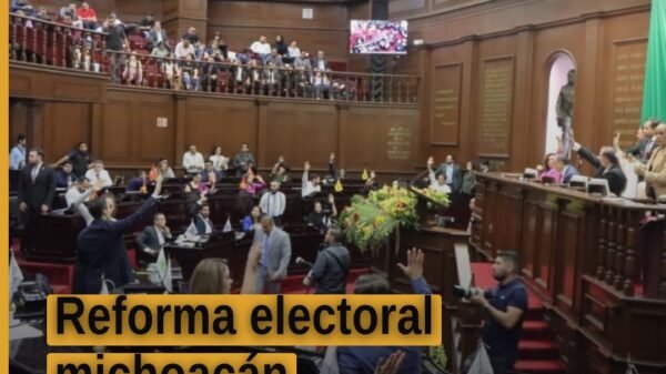 Reforma electoral michoacán: diputados de la 76 Legislatura en sesión plenaria en el Congreso del Estado de Morelia