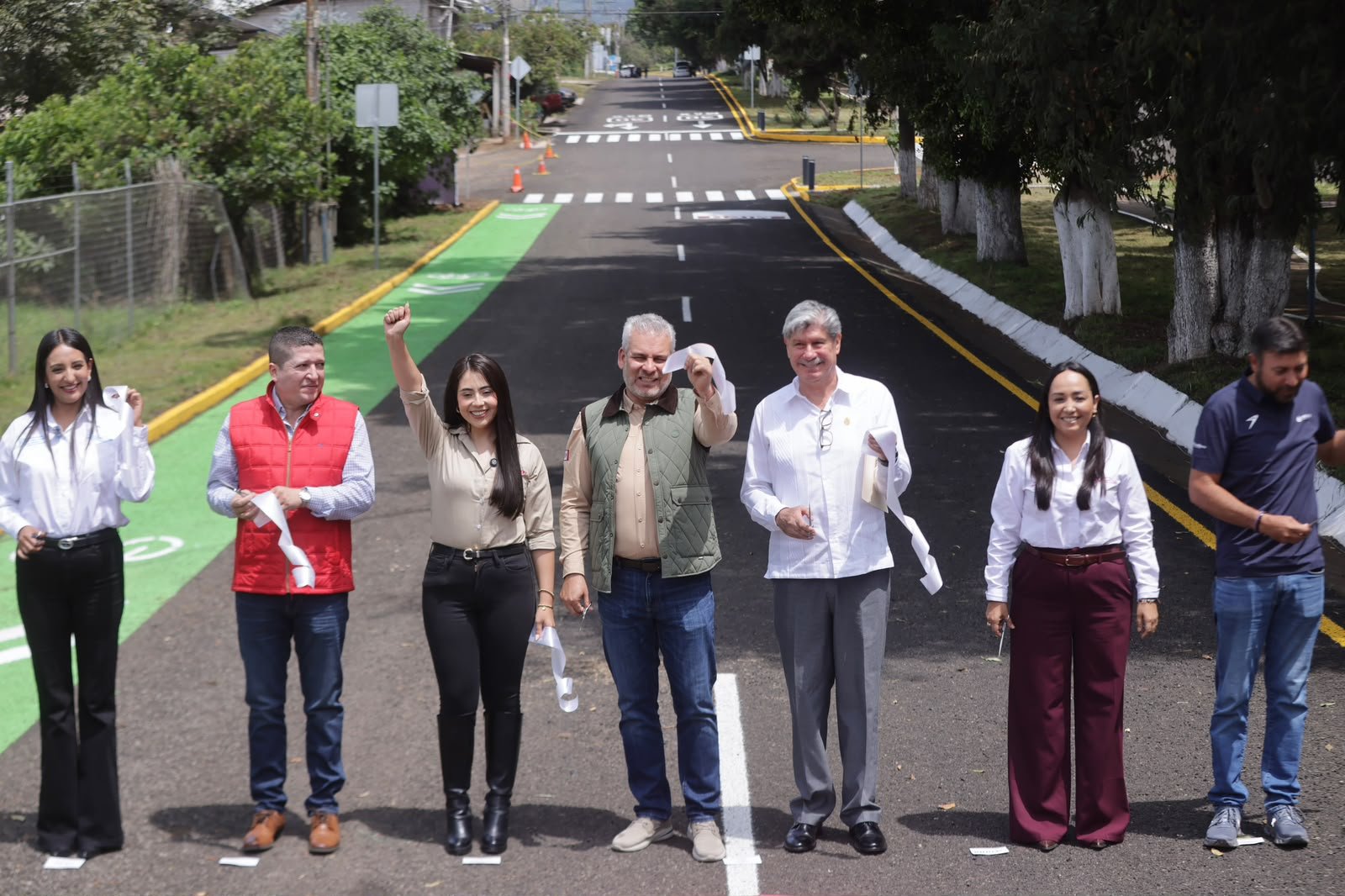 Rehabilitación boulevard ario: vista aérea del boulevard Francisco J. Múgica recién rehabilitado con nueva carpeta asfáltica