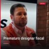 Diputado J. Reyes Galindo Pedraza hablando ante micrófono en el Congreso de Michoacán, con logo de La Guacha 103.5, sobre la