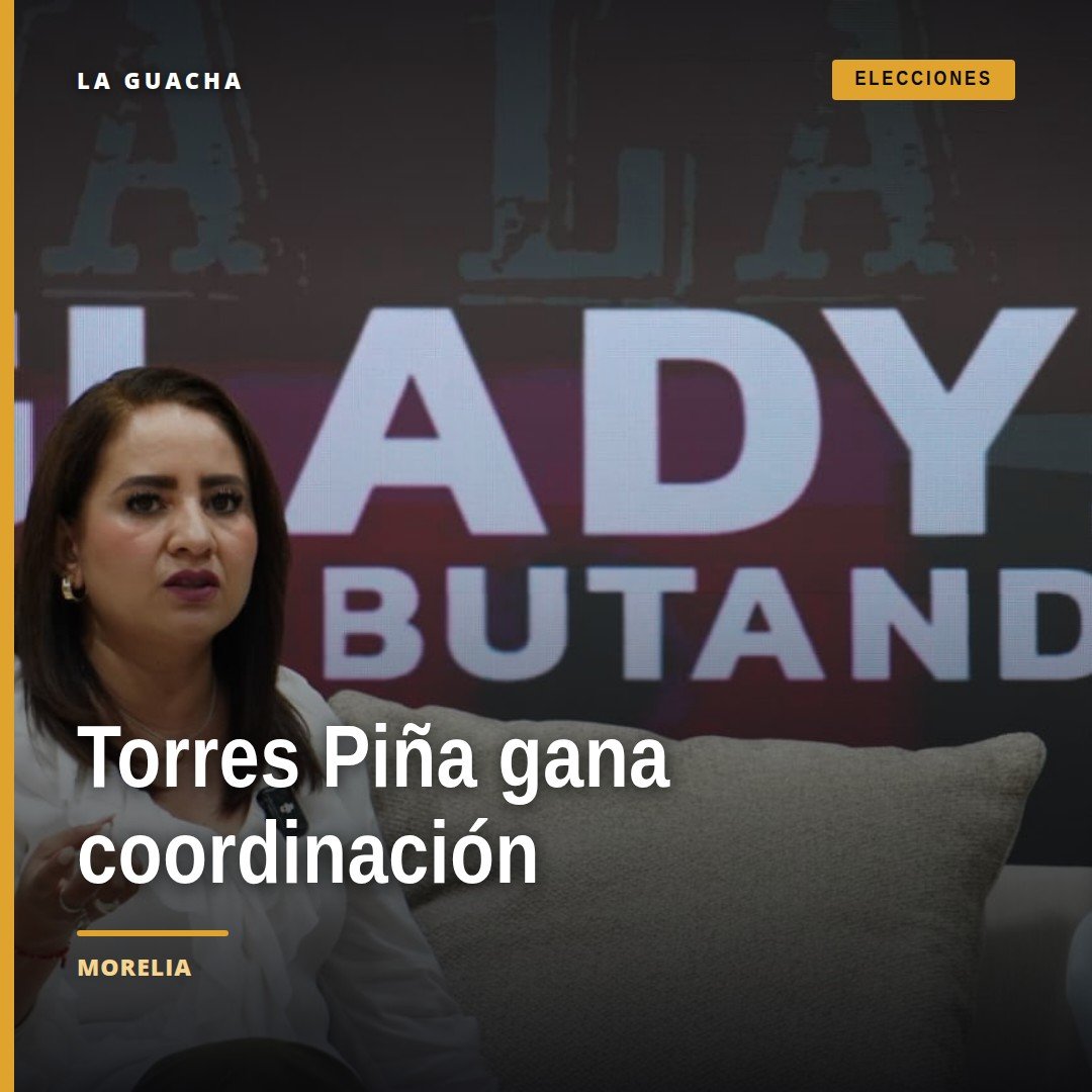 Fotografía simbólica de Carlos Torres Piña y Gladyz Butanda en evento político en Morelia, con logo de Morena Michoacán