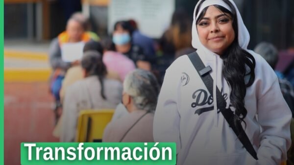 Imagen representativa de la transformación sistema salud en Michoacán con hospitales, ambulancias y equipo médico moderno