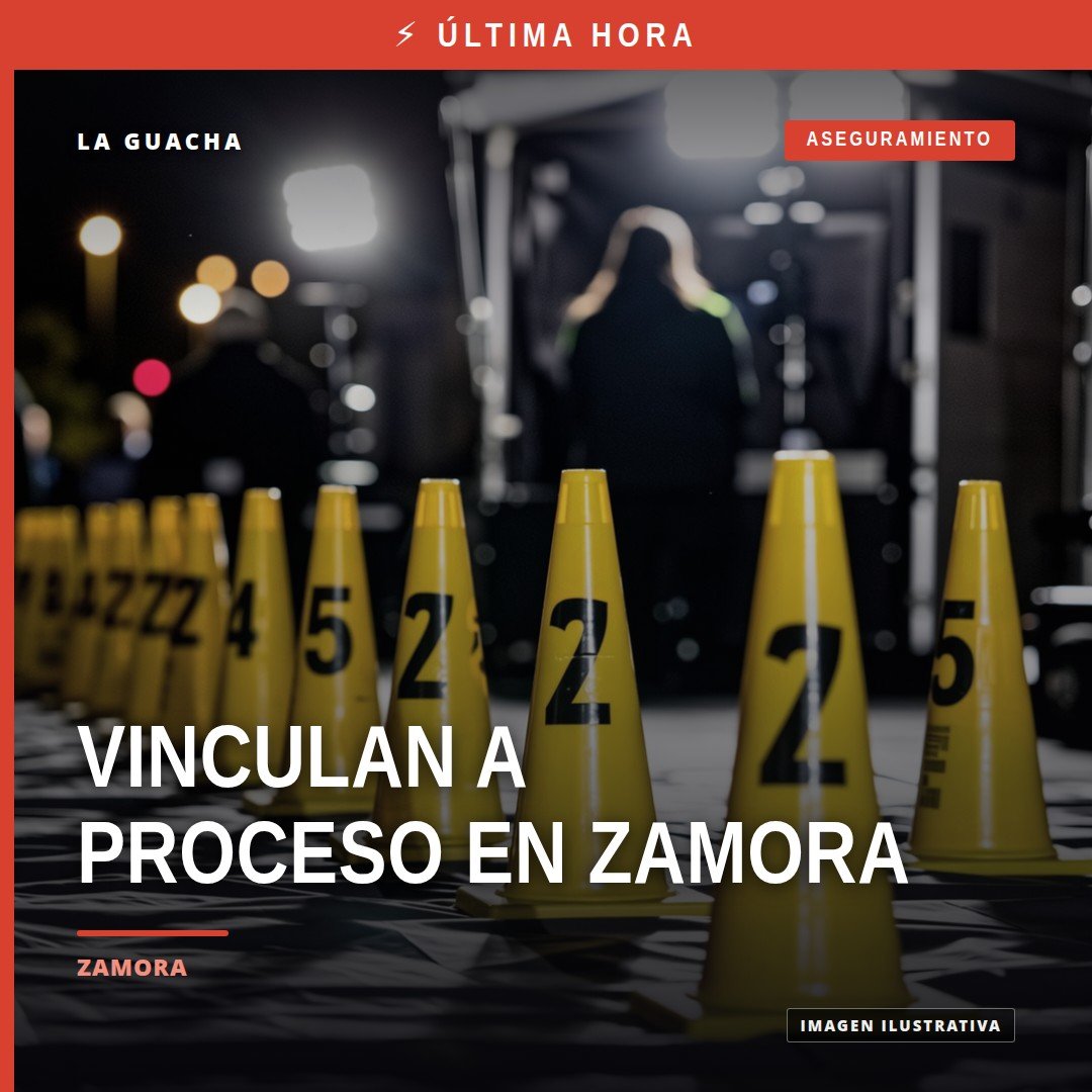 Ilustración simbólica de una motocicleta estacionada frente a una vivienda en colonia residencial de Zamora, con sello de la