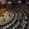 Senadores debatiendo en el pleno del Senado de la República durante la votación del paquete fiscal 2027
