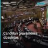 Ilustración simbólica de un documento legal con sello y una flecha hacia una papelera digital, representando la cancelación