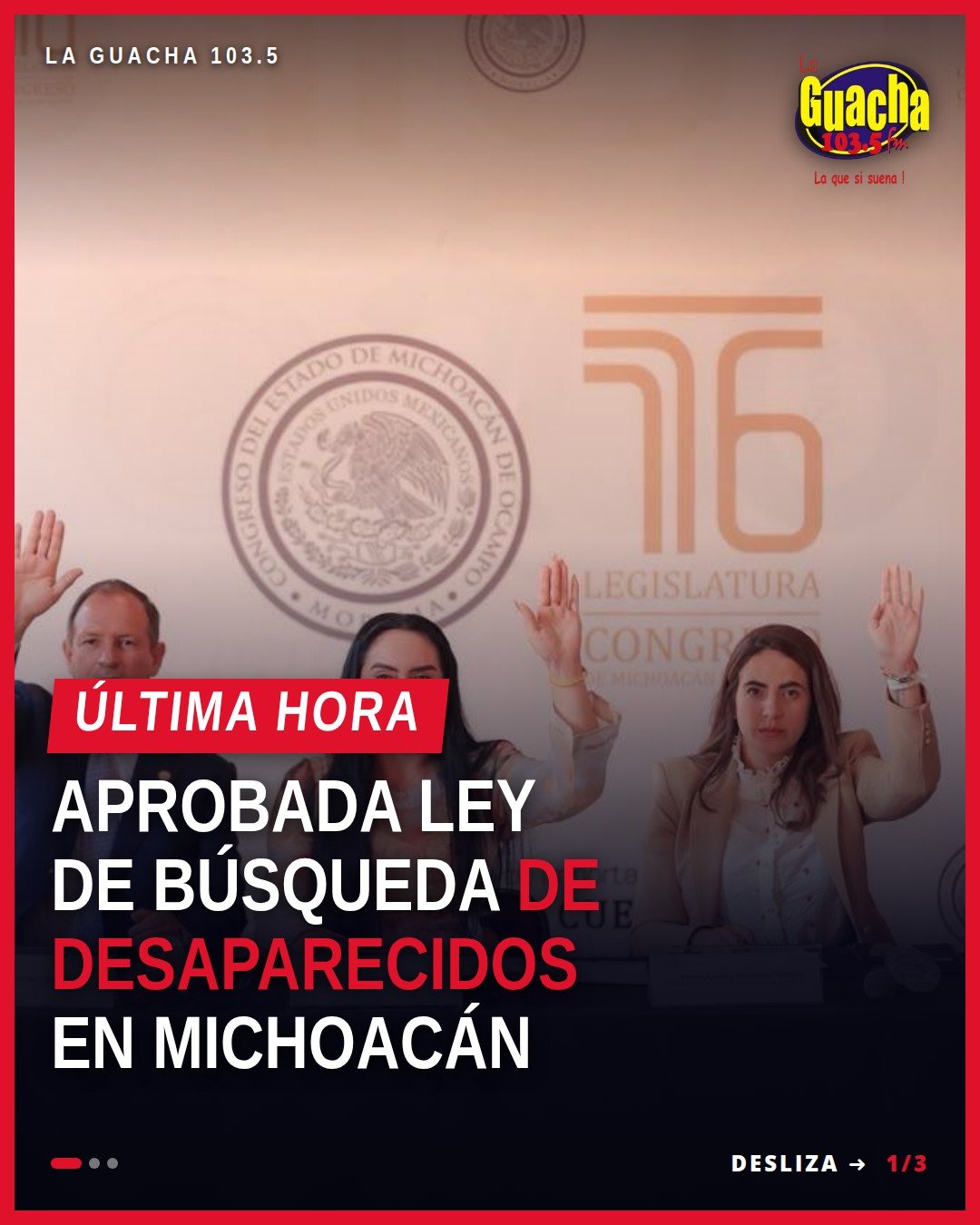 Diputadas y diputados del Congreso del Estado de Michoacán en sesión en el Salón de Recepciones, con documentos sobre la ley