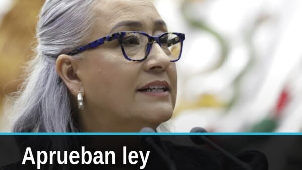 Diputada Emma Rivera Camacho hablando ante el Congreso del Estado de Michoacán sobre la nueva ley de búsqueda