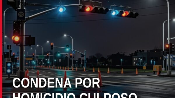 Ilustración simbólica de una camioneta Dodge Durango y una motocicleta en una carretera rural de Michoacán, relacionada con