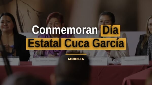 Diputada Belinda Iturbide Díaz hablando en el Congreso de Michoacán durante la conmemoración del día estatal cuca garcía