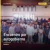 Carlos Torres Piña hablando ante autoridades comunales indígenas en Morelia durante reunión sobre autogobierno michoacán