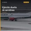 Ilustración simbólica de un avión militar junto a un aeropuerto y logotipo de la Sedena, representando la reforma que