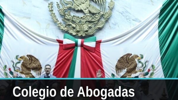 Ceremonia oficial en el Patio Central del Palacio Municipal de Apatzingán, donde se entregará la presea constitución de 1814