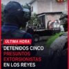 detención extorsión los reyes: escena exterior de inmueble en colonia de Los Reyes, Michoacán, con presencia de elementos de
