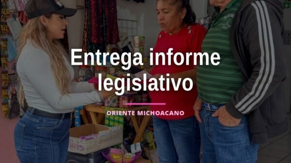 Grecia Aguilar Mercado entrega su segundo informe legislativo en un espacio público de Zitácuaro, Michoacán, con ciudadanos