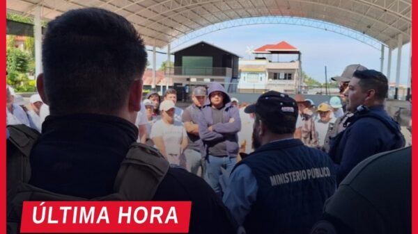 Equipo de búsqueda con drones y personal uniformado en zona rural de Tancítaro durante la búsqueda de rubén zamora